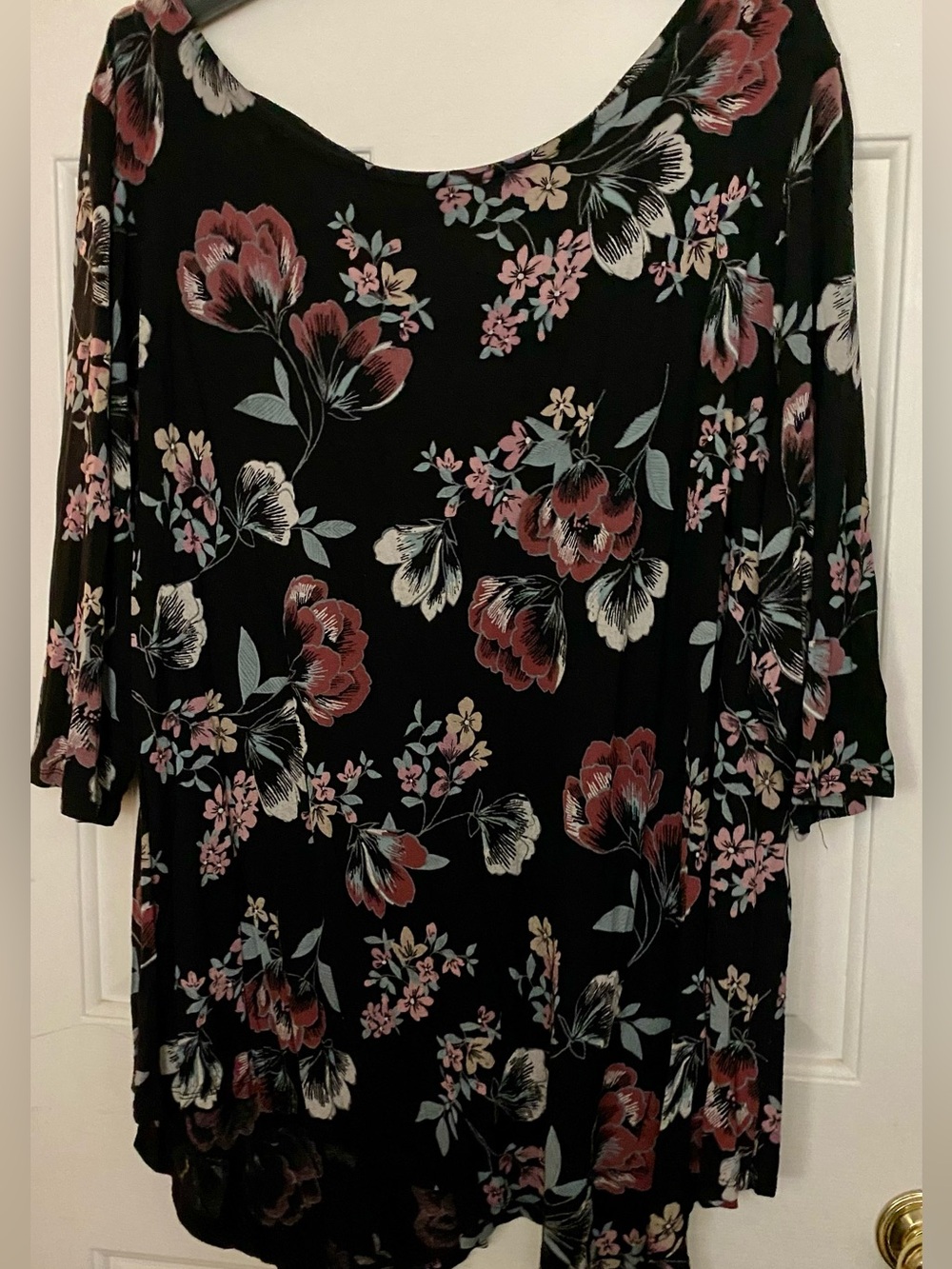 Asymmetrical Hem Black Floral Scoop Neck Women's Top with Pink Accents